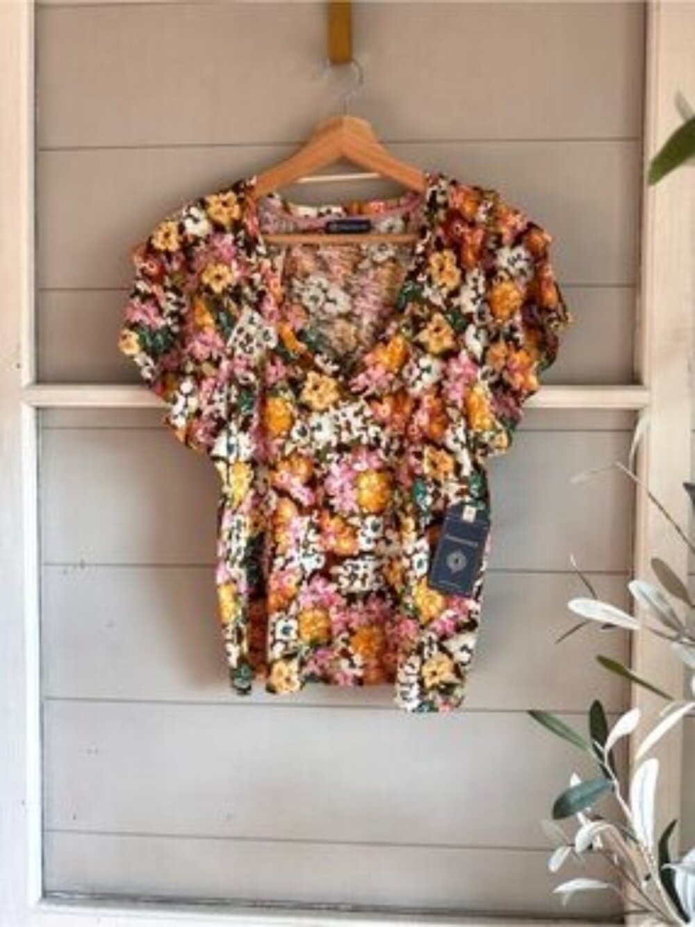DEMOCRACY Blouse  Bohemian Short Flutter Sleeve Peasant Top Ruffle Size PM NWT